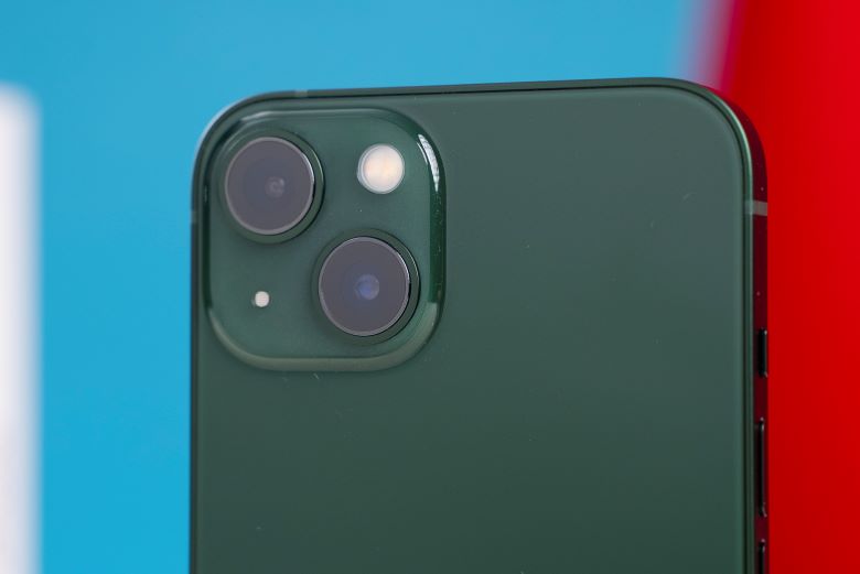 camera iphone 13 xanh lá