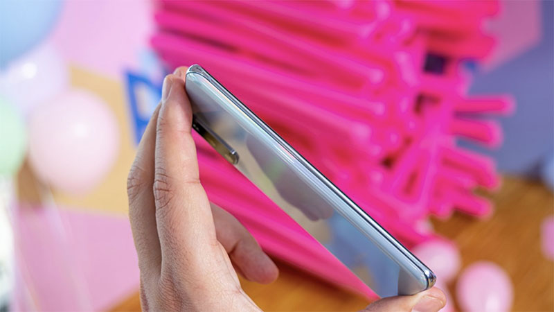 samsung-galaxy-s205.jpg samsung-galaxy-s205.jpg